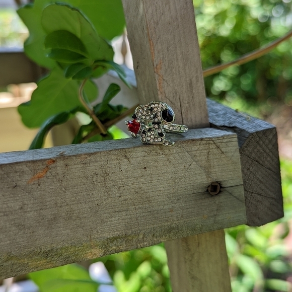 Our favorite Beagle sparkle ring - Picture 3 of 3